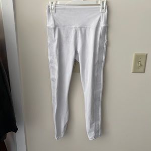 White Fabletics Powerhold Leggings NEVER BEEN WORN
